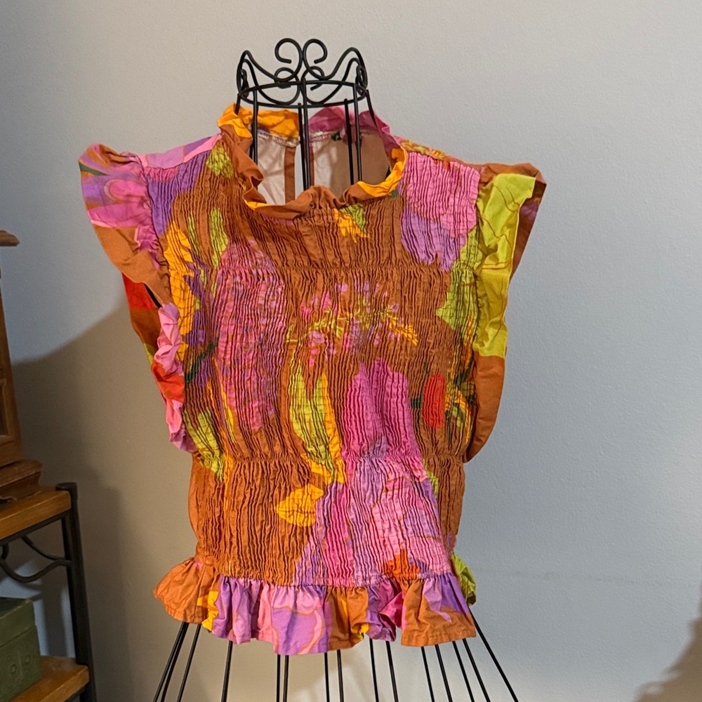 Farm Rio Cropped and Smocked Top